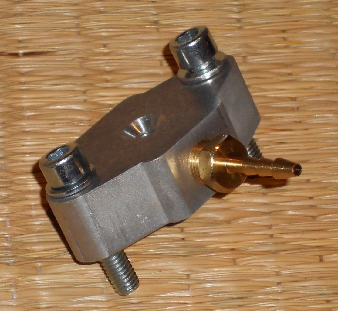 Easy Fit Turbo Boost Gauge Port Adaptor for Nissan Patrol ZD30 DI Intercooler