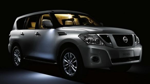 Interior photo of the 2010 Nissan Patrol